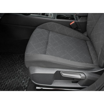 Volkswagen Golf  Hatchback 2022,  1.5 benzyna - Na sprzedaż za 69 700 zł - Gdynia - zdjęcie 10