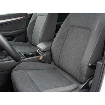 Volkswagen Golf  Hatchback 2022,  1.5 benzyna - Na sprzedaż za 69 700 zł - Gdynia - zdjęcie 11