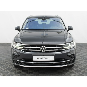 Volkswagen Tiguan  SUV 2021,  2.0 benzyna, automat - Na sprzedaż za 105 700 zł - Gdynia - zdjęcie 7