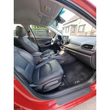 Hyundai i30  Kombi 2019,  1.4 benzyna, automat - Na sprzedaż za 46 800 zł - Wojkowice Kościelne - zdjęcie 12