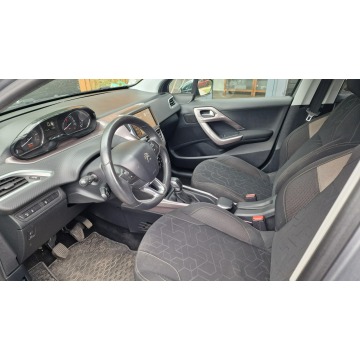 Peugeot 2008  Hatchback 2015,  1.2 benzyna - Na sprzedaż za 22 200 zł - Poznań - zdjęcie 11