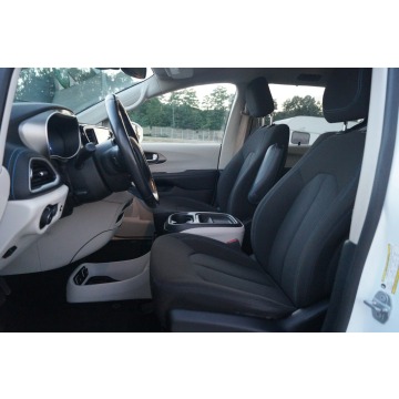 Chrysler Pacifica  SUV 2021,  3.6 benzyna+LPG, automat - Na sprzedaż za 133 900 zł - Goczałkowice-Zdrój - zdjęcie 12