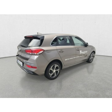 Hyundai i30  Hatchback 2022,  1.5 benzyna - Na sprzedaż za 44 280 zł - Komorniki - zdjęcie 7