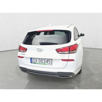 Hyundai i30  Kombi 2023,  1.5 benzyna - Na sprzedaż za 50 430 zł - Komorniki - zdjęcie 6