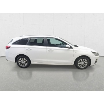 Hyundai i30  Kombi 2023,  1.5 benzyna - Na sprzedaż za 50 430 zł - Komorniki - zdjęcie 8