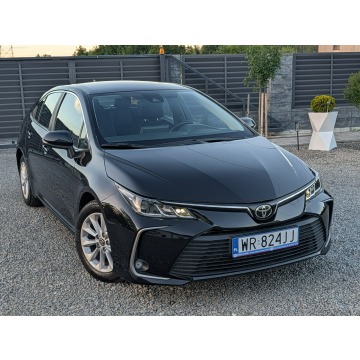Toyota Corolla  Sedan/Limuzyna 2021,  1.5 benzyna - Na sprzedaż za 53 900 zł - Radom - zdjęcie 11