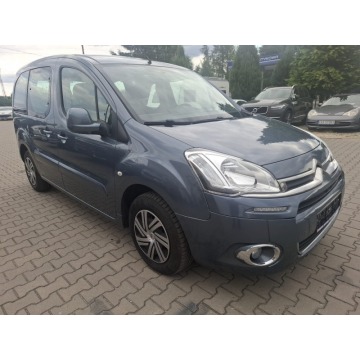 Citroen Berlingo 2013,  1.6 - Na sprzedaż za 23 800 zł - Malutkie - zdjęcie 3