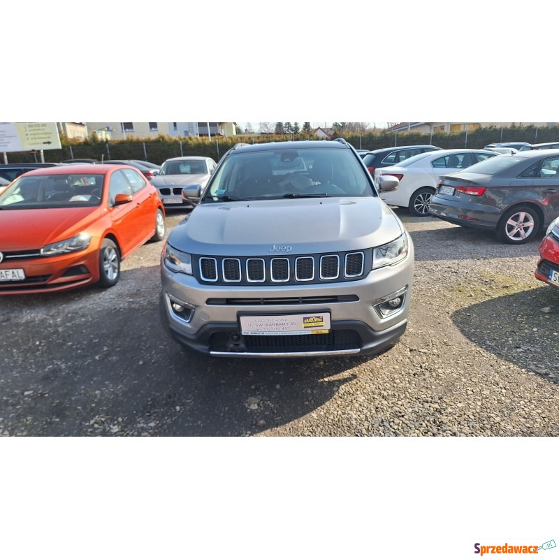 Jeep   SUV 2019,  1.4 benzyna, automat - Na sprzedaż za 69 900 zł - Częstochowa