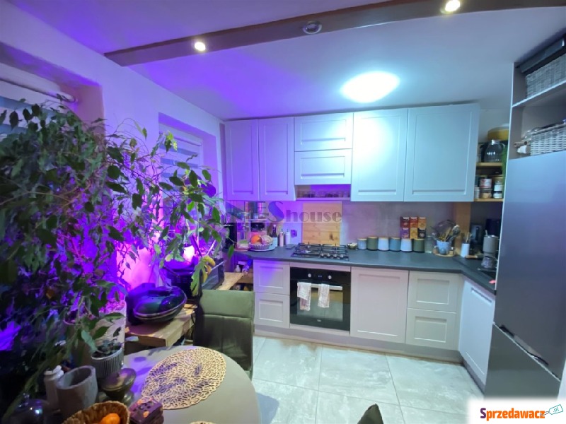 Mieszkanie dwupokojowe Wrocław - Śródmieście,   40 m2, drugie piętro - Sprzedam