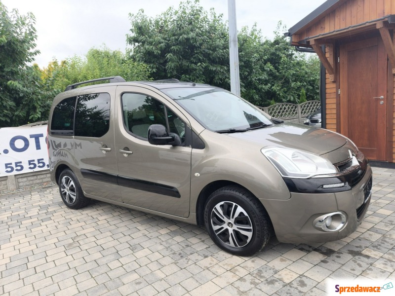 Citroen Berlingo  Minivan/Van 2013,  1.6 benzyna - Na sprzedaż za 19 900 zł - Twardów