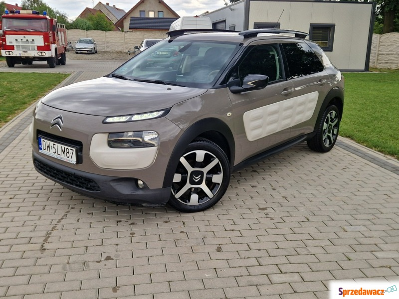 Citroen C4 Cactus  Hatchback 2015,  1.6 diesel - Na sprzedaż za 29 500 zł - Strobice