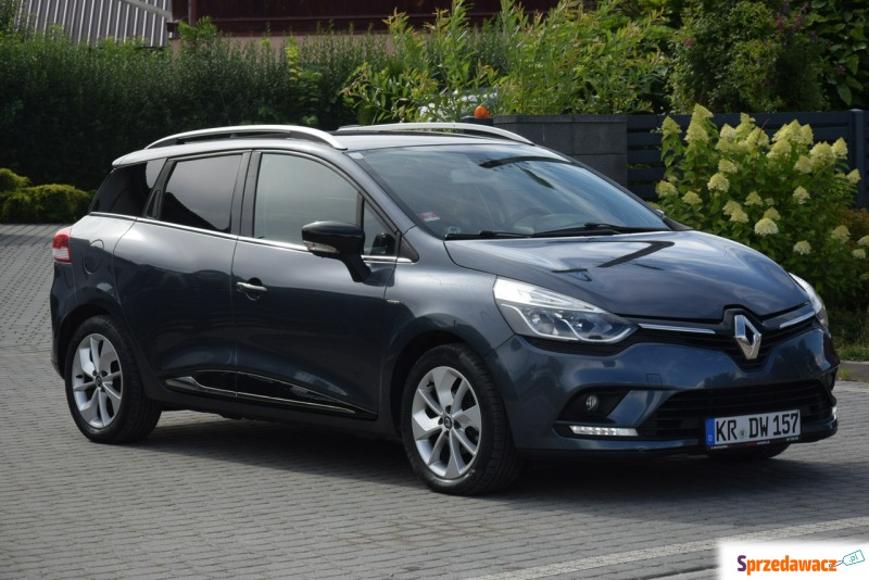 Renault Clio  Kombi 2017,  0.9 benzyna - Na sprzedaż za 26 900 zł - Majdan Sieniawski