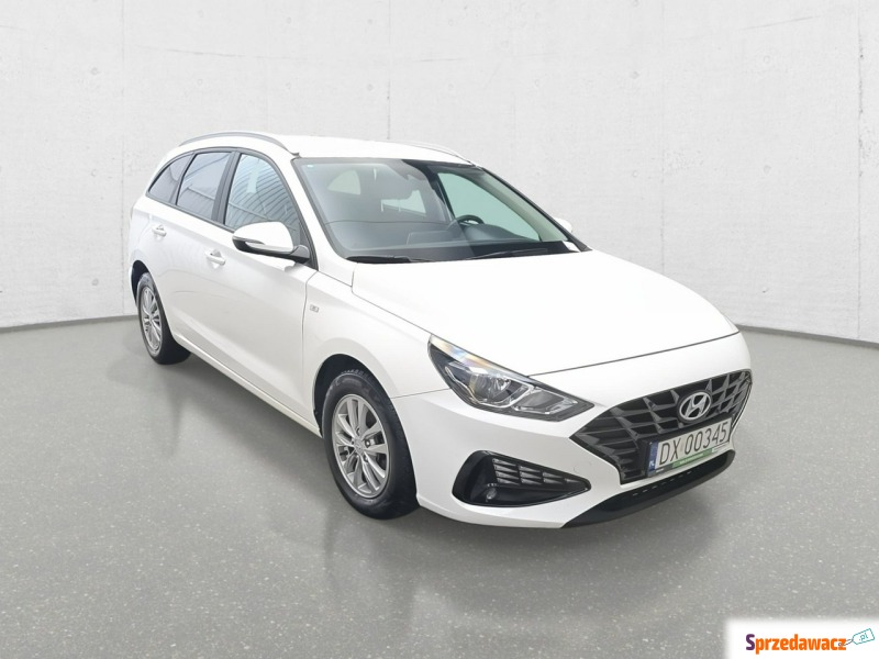 Hyundai i30  Kombi 2023,  1.5 benzyna - Na sprzedaż za 50 430 zł - Komorniki