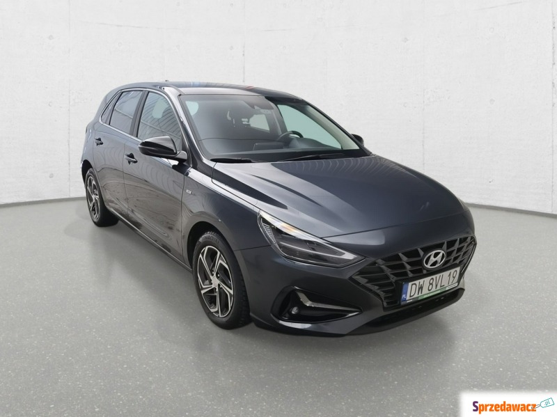 Hyundai i30  Hatchback 2023,  1.5 benzyna - Na sprzedaż za 44 895 zł - Komorniki