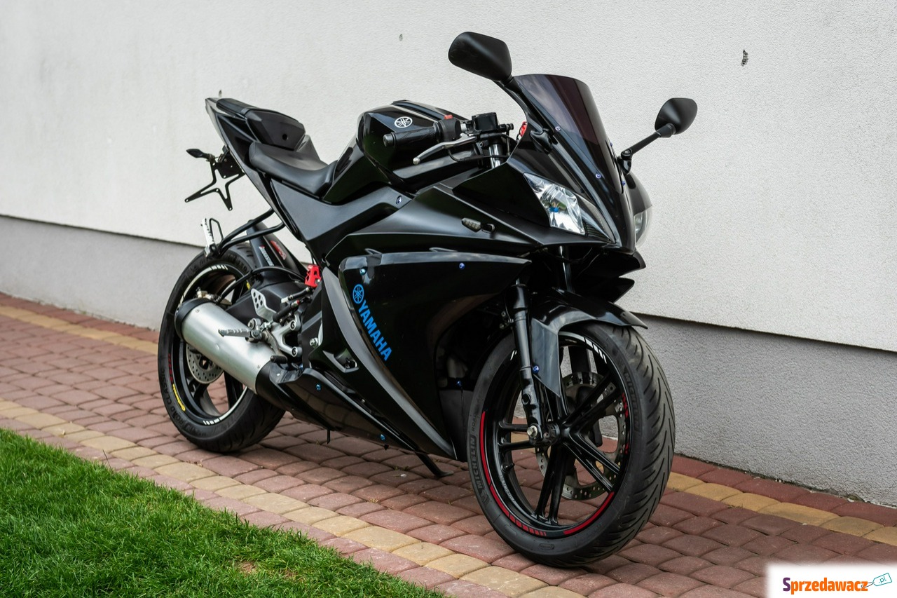 Yamaha YZF - 125 R 2010 Raty T...