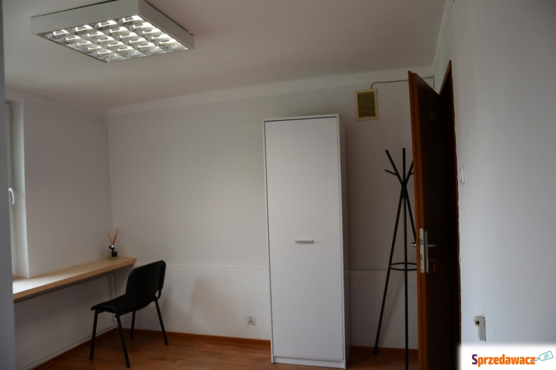 Lokale do wynajęcia 13,5m2 i 1...