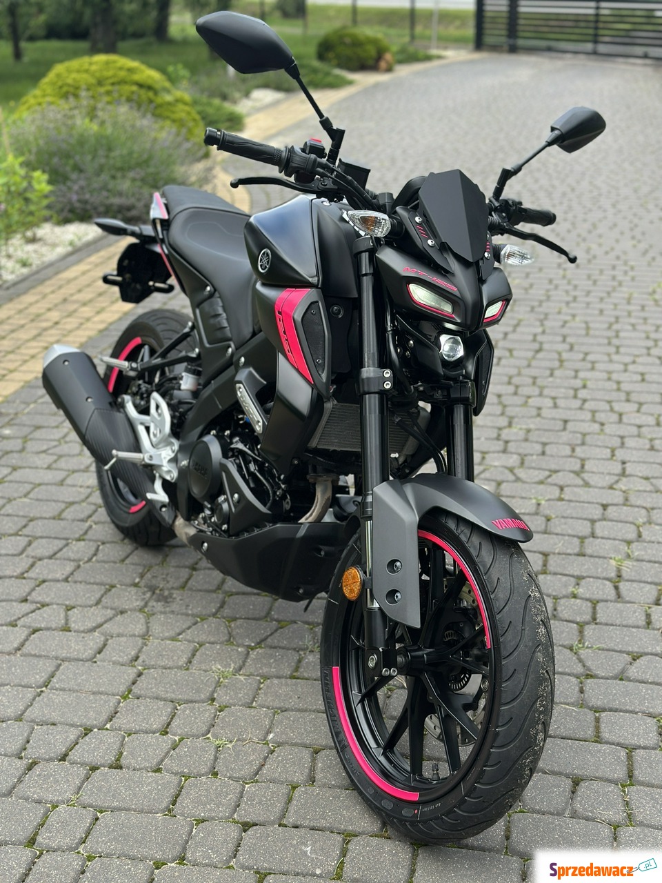 Yamaha MT - 2024r PINK tylko 12...