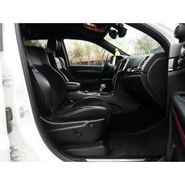 Jeep Grand Cherokee  Terenowy 2017,  3.6 benzyna, automat - Na sprzedaż za 104 900 zł - Warszawa - zdjęcie 8