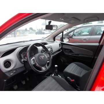 Toyota Yaris  Hatchback 2016 benzyna - Na sprzedaż za 31 500 zł - Dębica - zdjęcie 7