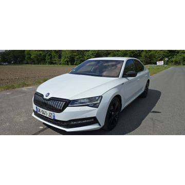 Skoda Superb  Sedan/Limuzyna 2021,  1.4 hybryda, automat - Na sprzedaż za 66 999 zł - Pleszew - zdjęcie 2