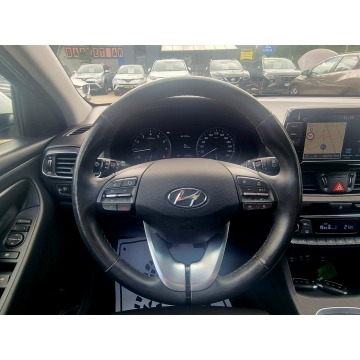 Hyundai i30  Kombi 2017,  1.4 benzyna - Na sprzedaż za 39 900 zł - Szczecin - zdjęcie 11
