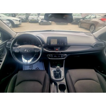 Hyundai i30  Kombi 2017,  1.4 benzyna - Na sprzedaż za 39 900 zł - Szczecin - zdjęcie 10