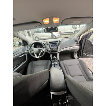Hyundai i40  Kombi 2012,  1.7 diesel - Na sprzedaż za 29 900 zł - Słupsk - zdjęcie 12