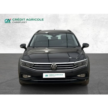 Volkswagen Passat  Kombi 2023,  2.0 diesel, automat - Na sprzedaż za 99 900 zł - Warszawa - zdjęcie 2