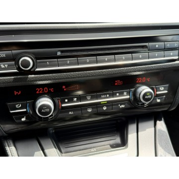 BMW Seria 5  Kombi 2011,  2.0 diesel - Na sprzedaż za 24 999 zł - Gostyń - zdjęcie 12
