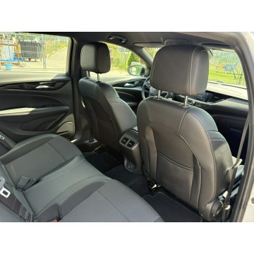 Opel Insignia  Kombi 2022,  2.0 diesel - Na sprzedaż za 66 900 zł - Knurów - zdjęcie 12