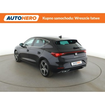 Seat Leon  Hatchback 2020,  2.0 diesel, automat - Na sprzedaż za 74 400 zł - Warszawa - zdjęcie 4