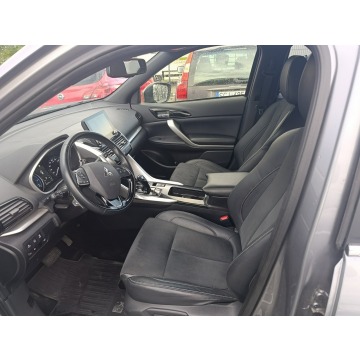 Mitsubishi Eclipse Cross  SUV 2021,  2.4 hybryda, automat - Na sprzedaż za 77 700 zł - Pogwizdów - zdjęcie 12