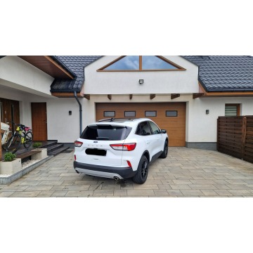 Ford Kuga  SUV 2020,  1.5 benzyna - Na sprzedaż za 64 900 zł - Ostrołęka - zdjęcie 6