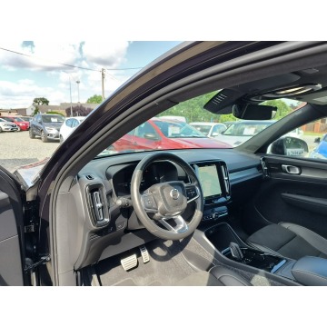 Volvo   SUV 2021 elektryczny, automat - Na sprzedaż za 89 900 zł - Twardów - zdjęcie 9