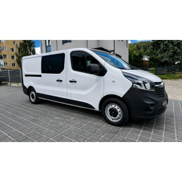 Opel Vivaro  Bus 2018,  1.6 diesel - Na sprzedaż za 48 500 zł - Gdynia - zdjęcie 3