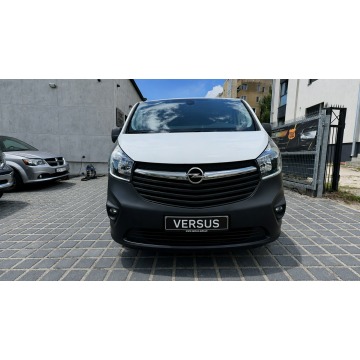 Opel Vivaro  Bus 2018,  1.6 diesel - Na sprzedaż za 48 500 zł - Gdynia - zdjęcie 2