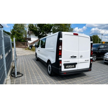 Opel Vivaro  Bus 2018,  1.6 diesel - Na sprzedaż za 48 500 zł - Gdynia - zdjęcie 6