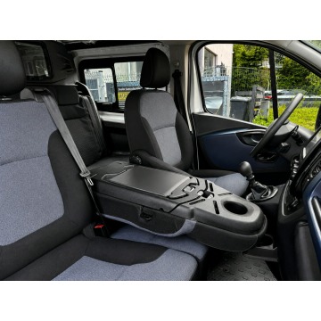 Opel Vivaro  Bus 2018,  1.6 diesel - Na sprzedaż za 48 500 zł - Gdynia - zdjęcie 12
