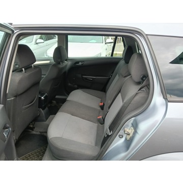 Opel Astra  Kombi 2008,  1.9 diesel - Na sprzedaż za 5 999,00 zł - Chrzanów - zdjęcie 11