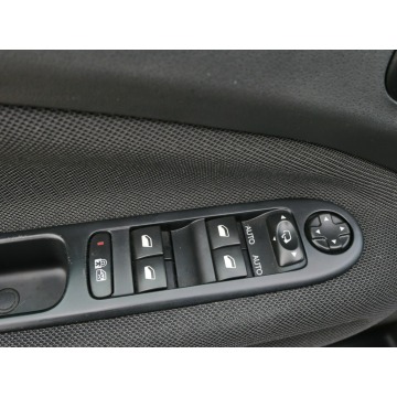 Citroen C3 Picasso  Minivan/Van 2017,  1.2 benzyna - Na sprzedaż za 22 500 zł - Goczałkowice-Zdrój - zdjęcie 7