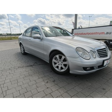 Mercedes - Benz E-klasa  Sedan/Limuzyna 2006,  3.0 benzyna, automat - Na sprzedaż za 25 800 zł - Lipówki - zdjęcie 7