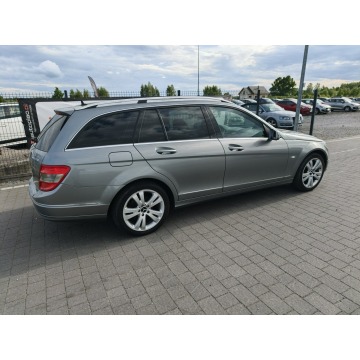 Mercedes - Benz C-klasa  Kombi 2008,  1.6 benzyna - Na sprzedaż za 26 800 zł - Lipówki - zdjęcie 8