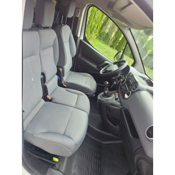 Citroen Berlingo 2016,  1.6 diesel - Na sprzedaż za 23 800 zł - Lipówki - zdjęcie 2