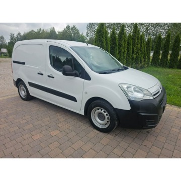 Citroen Berlingo 2016,  1.6 diesel - Na sprzedaż za 23 800 zł - Lipówki - zdjęcie 9