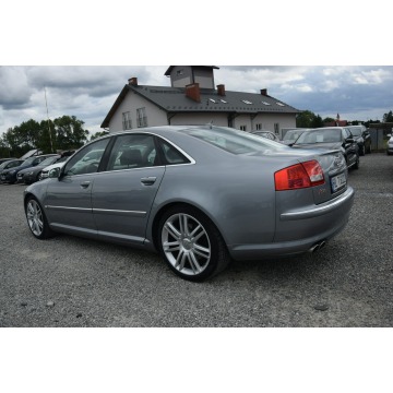 Audi S8  Sedan/Limuzyna 2006,  5.2 benzyna, automat - Na sprzedaż za 39 900 zł - Majdan Sieniawski - zdjęcie 11
