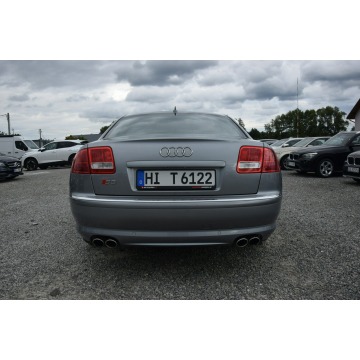 Audi S8  Sedan/Limuzyna 2006,  5.2 benzyna, automat - Na sprzedaż za 39 900 zł - Majdan Sieniawski - zdjęcie 12