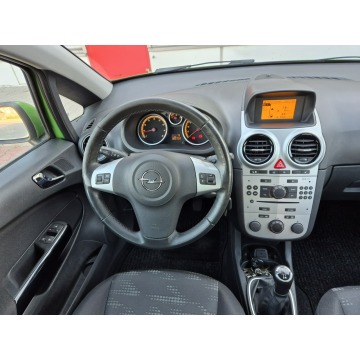 Opel Corsa  Hatchback 2011,  1.4 benzyna - Na sprzedaż za 17 400 zł - Zielona Łąka - zdjęcie 6
