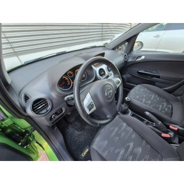 Opel Corsa  Hatchback 2011,  1.4 benzyna - Na sprzedaż za 17 400 zł - Zielona Łąka - zdjęcie 7