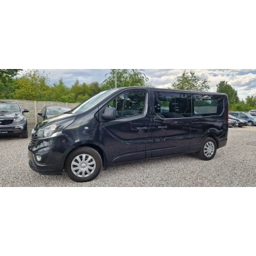 Opel Vivaro  Bus 2017,  1.6 diesel - Na sprzedaż za 63 900 zł - Płock - zdjęcie 3
