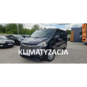 Opel Vivaro -  Do Przewozu Osób Niepełnosprawnych